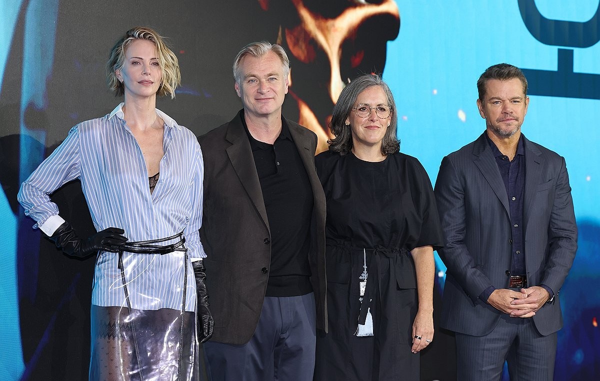 Christopher Nolan Finally Visits Korea After 10 Years of Wanting To