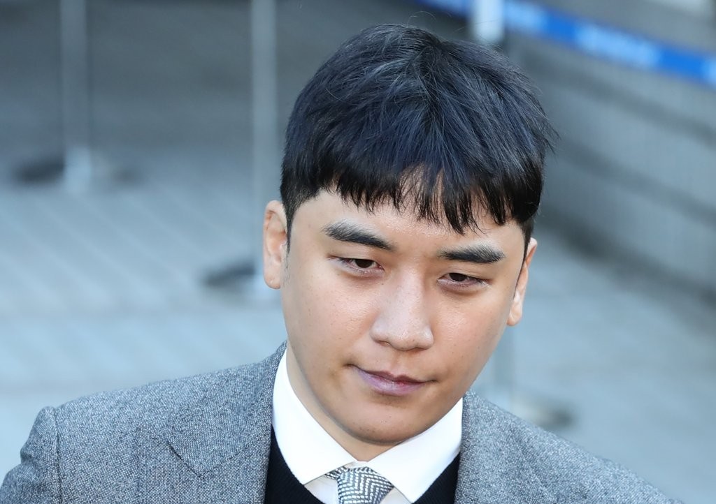 Seungri Denied Threatening Anyone. Then the Restaurant CCTV Came Out.