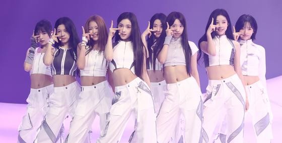 A2O LITE Debut With 9 Members and Synchronized Choreography at Kintex