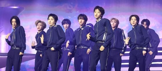 A2O SOUL Debut With 15 Members at KINTEX and Lead With SUPERSTAR
