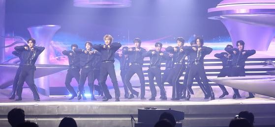 A2O SOUL Debut With 15 Members at KINTEX and Lead With SUPERSTAR