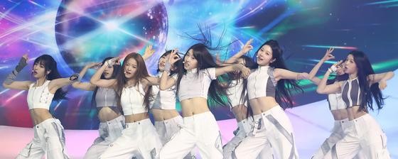 A2O LITE Debut With 9 Members and Synchronized Choreography at Kintex