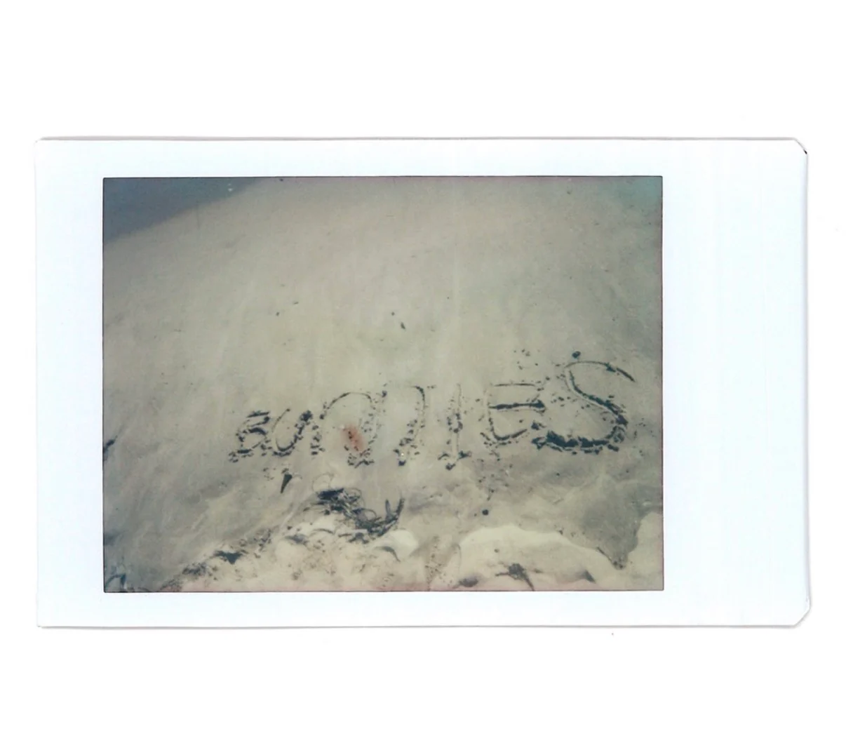 NewJeans Post New Photos for 4th Anniversary, and Fans Still Notice Danielle's Absence