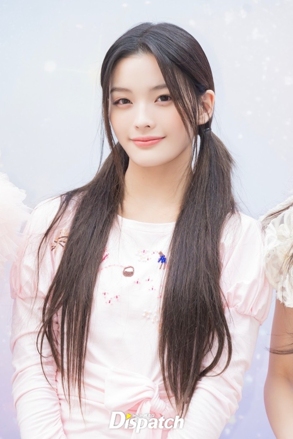 ILLIT's Iroha Sprains Ankle at Encore Rehearsal One Week Before BREAK EVEN
