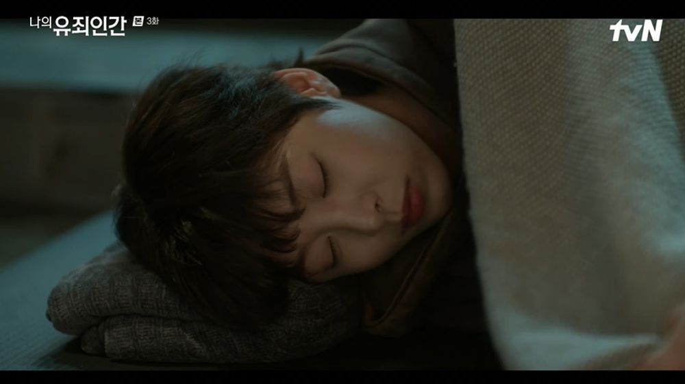 Seol In-ah Cracks Yim Si-wan's Locked Room, but Gets Fired Before the Lights Fall