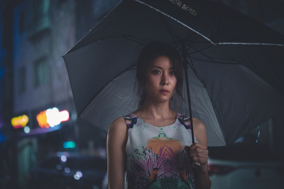From stardom to struggle: Ryu Seung-ryong's journey in 'Bi-gwang'