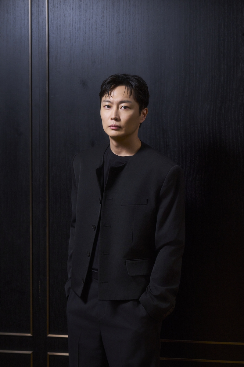 Byun Yo-han Lost 10kg and Wrecked His Voice for Tazza: Song of Beelzebub