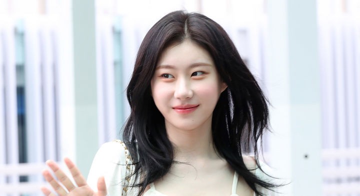 ITZY's Chaeryeong Goes Solo After 7 Years With Lovesick on November 9