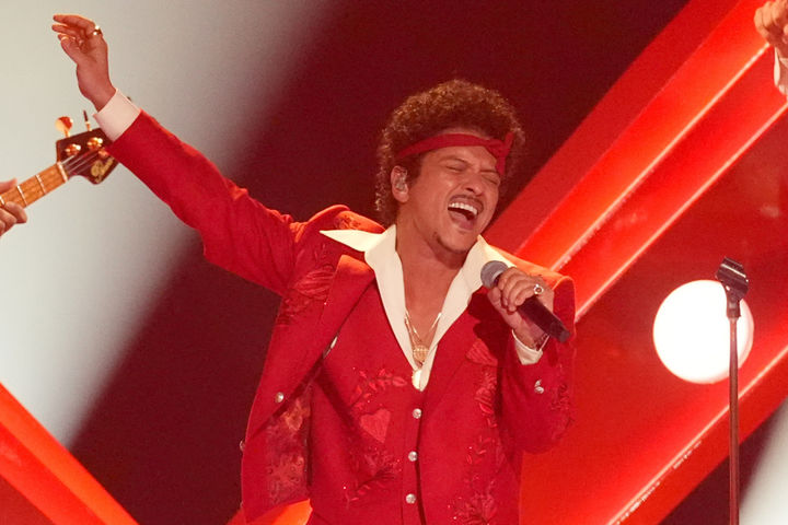 Bruno Mars Announces 4-Night Korea Return on The Romantic Tour, First Visit Since 2023
