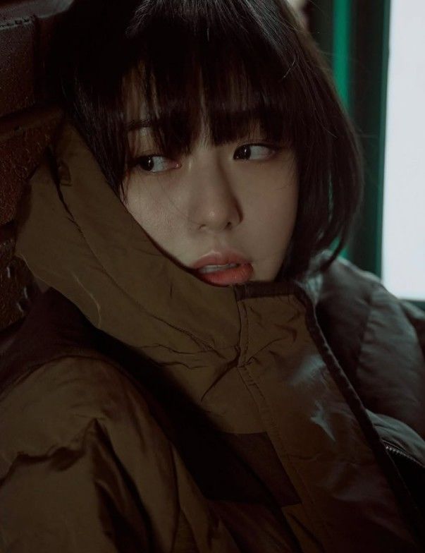 Kwon Mina Turns to the Public After Police Hang Up During Sister Search