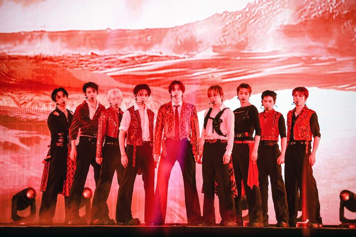 4 Straight Million-Sellers: &TEAM Break Their Own Record With Mark on Me