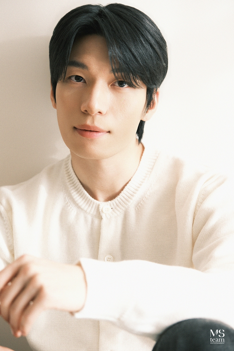 Wi Ha-joon on 'Siren': 'I Really Want to Do a Deep Romance or Rom-Com Next'