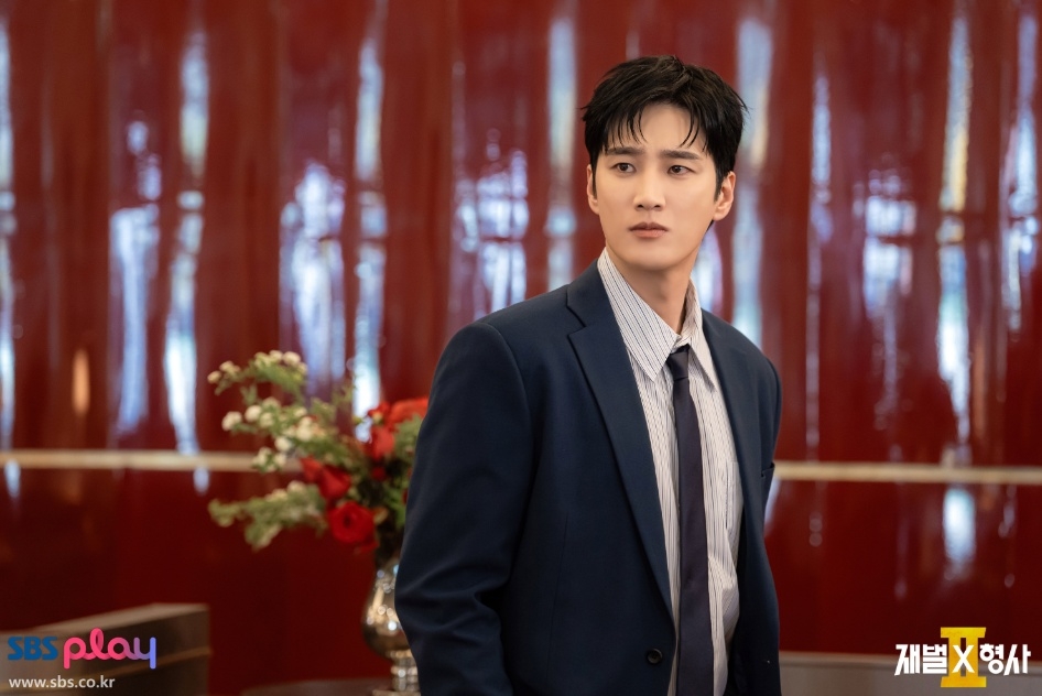 Married Woman Killer vs. Chaebol X Detective 2: A thrilling clash of heroes on screen