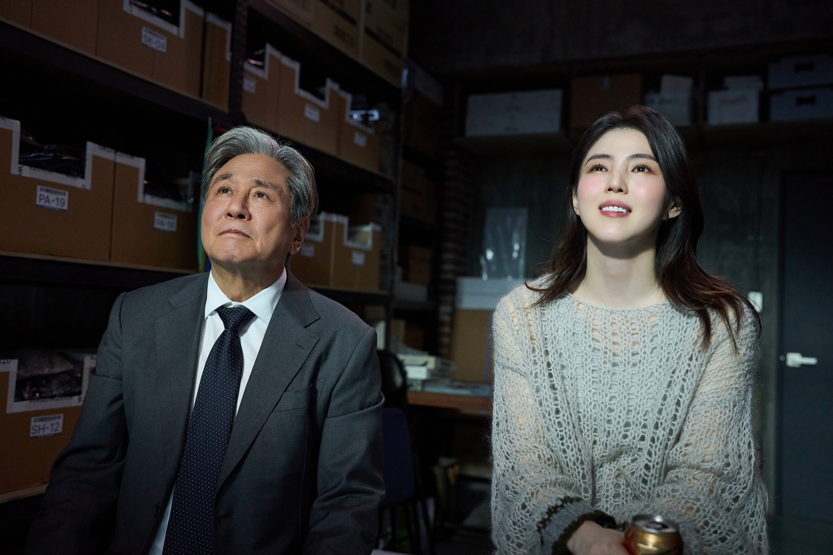 Han So-hee on Choi Min-sik: 'A Mountain You Can Never Climb Over'