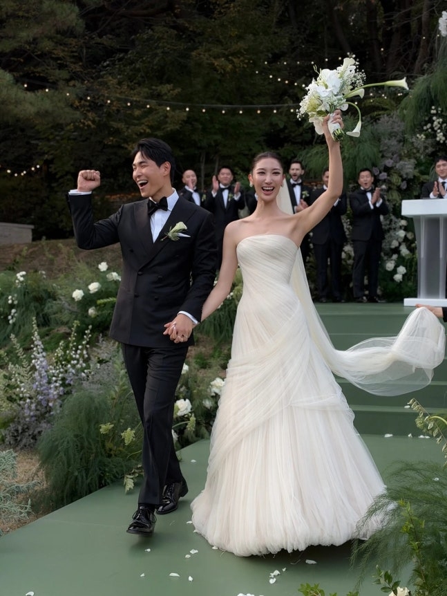 EJAE Moved Her Wedding Up 30 Days and Across an Ocean After KPop Demon Hunters