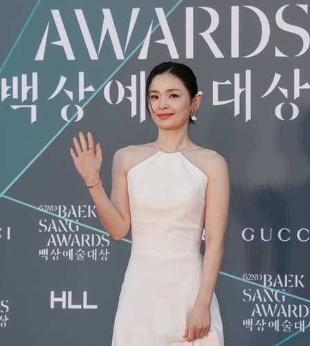 Jeon Mi-do Returns to Chekhov's 'The Seagull' 15 Years Later: 'The Stage Is My Identity'