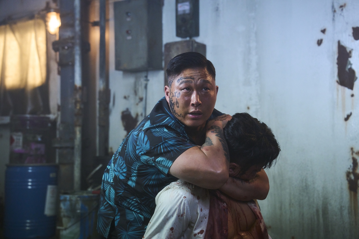 Tazza: Song of Beelzebub closes Korea's 20-year gambling film series with a story of friendship turned betrayal