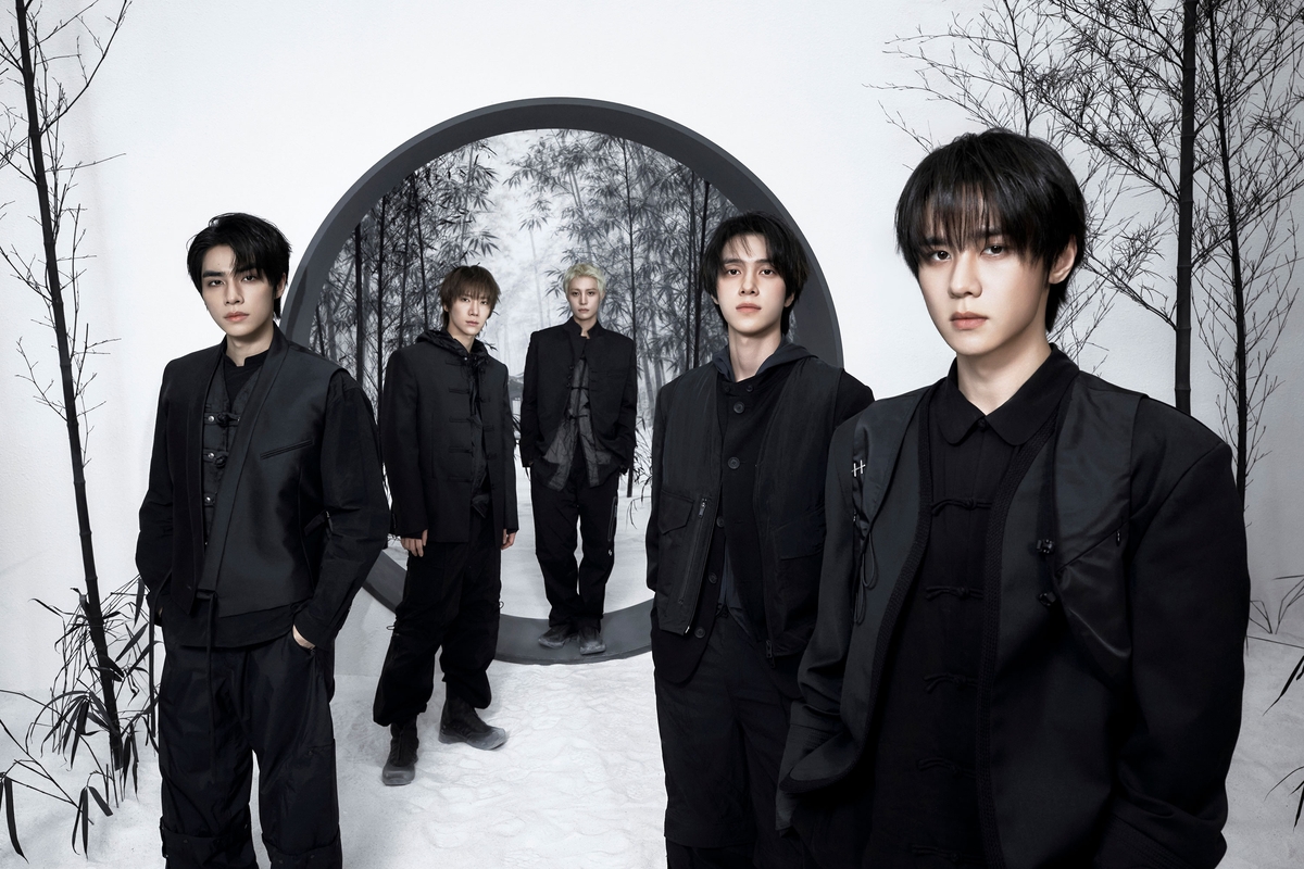 'How Sweet' Joins 'Ditto' and 'Super Shy' in NewJeans' 300M Spotify Club