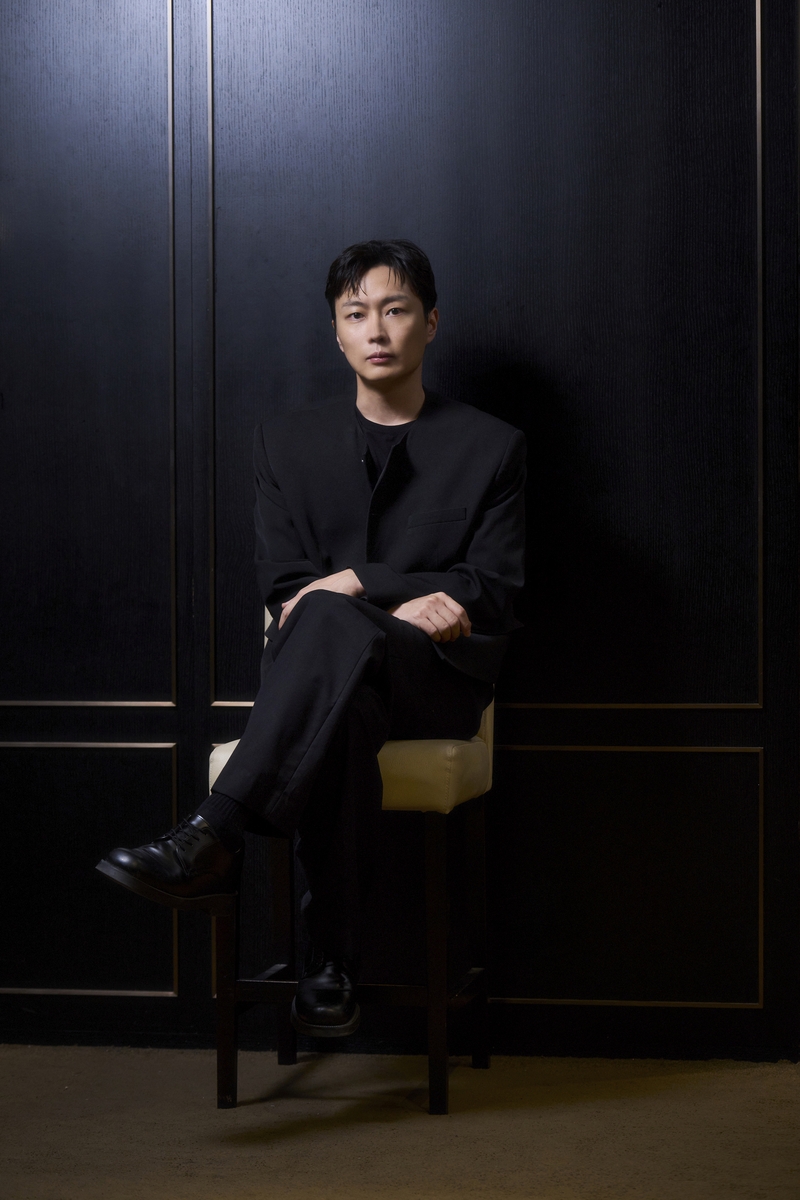 Byun Yo-han Lost 10kg and Wrecked His Voice for Tazza: Song of Beelzebub