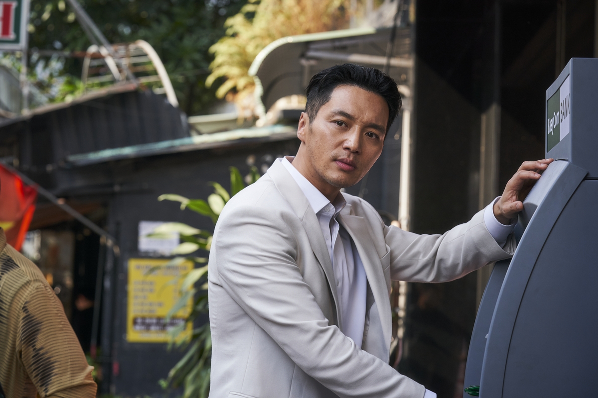 Byun Yo-han Lost 10kg and Wrecked His Voice for Tazza: Song of Beelzebub
