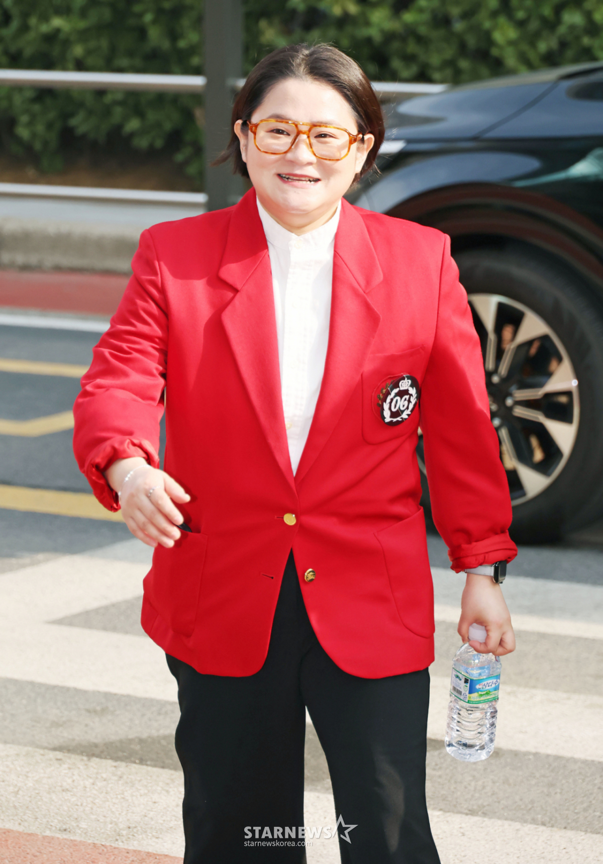 Kim Shin-young Shuts Down Na Honjasan Exit Rumors: 'See You Next Week'
