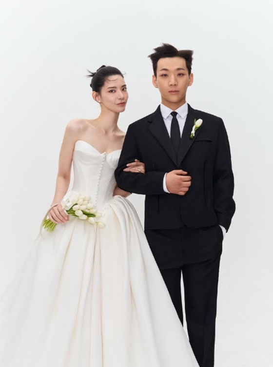 Yang Hongwon Admits Motel Visit Five Days After Wedding, Agency Cries Extortion