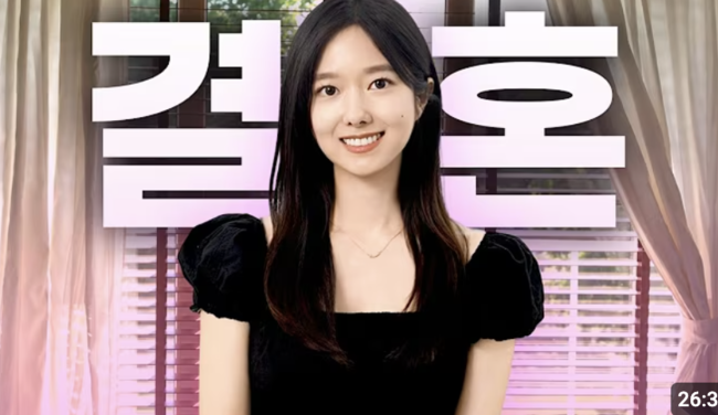 Lee Hye-sung, Four Years After Jun Hyun-moo Split, Calls Staying Single a Valid Choice