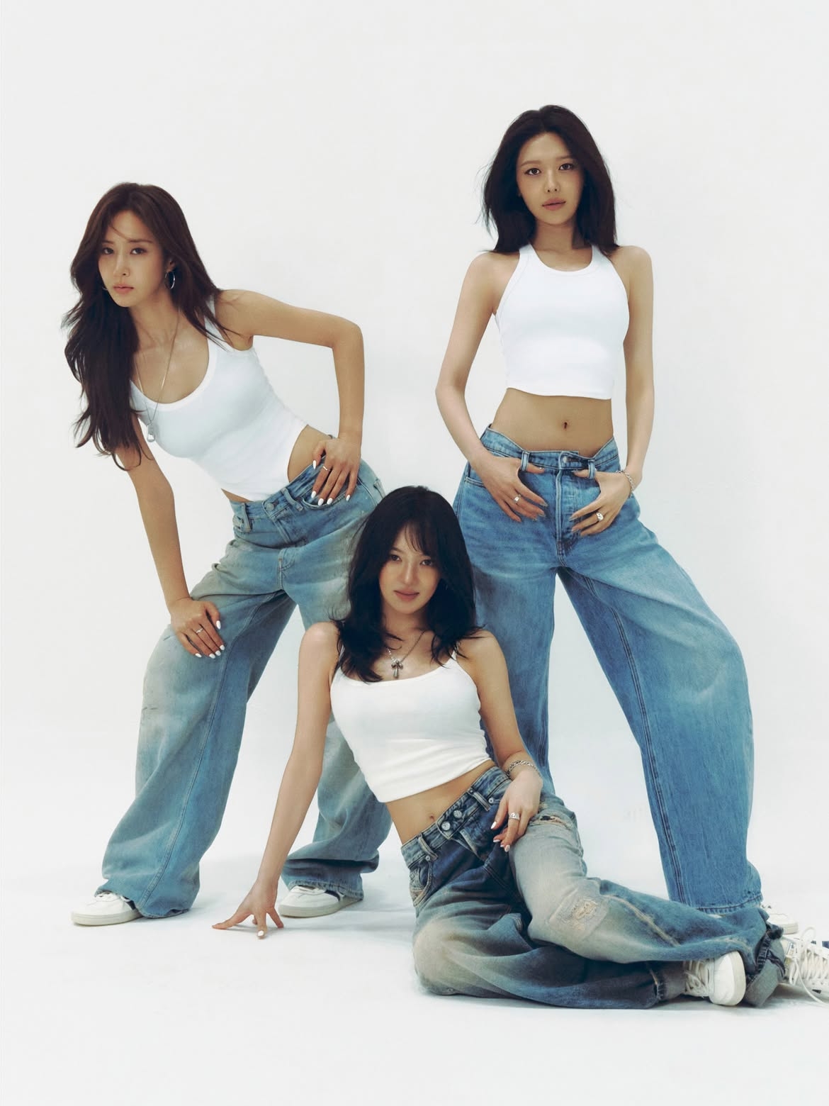 19 Years In and Hyorisu Are Still Setting the Bar With the Most Basic Outfit Possible