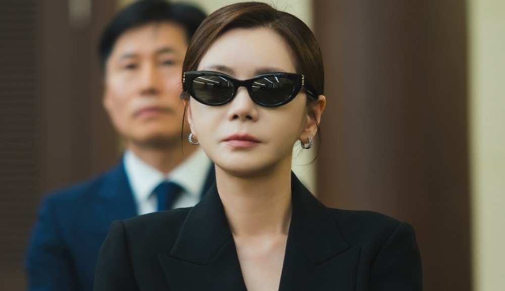 Jang Seo-hee Returns to KBS as a Calculating Villain in New Daily Drama 'Trap of Desire'
