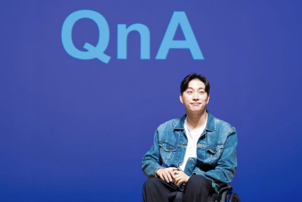 YouTuber Park Wi resigns Seoul ambassadorship 10 months early after backlash over CCTV video