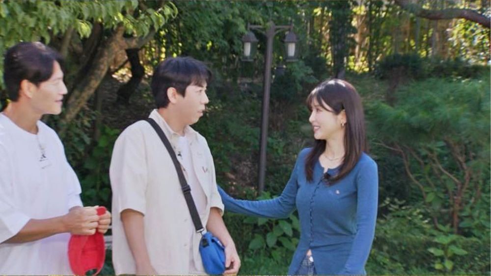 Girl's Day's Yura Drops One Line on Yang Se-chan Rumors, Then Apink Walks In