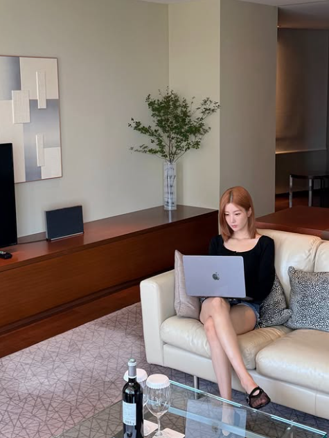 From Tokyo to Istanbul: Kwon Eunbi's Summer Is Fully Booked