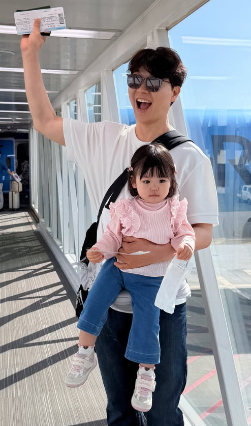 Park Soo-hong apologizes after family's mid-boarding decision delays Guam flight by 70 minutes