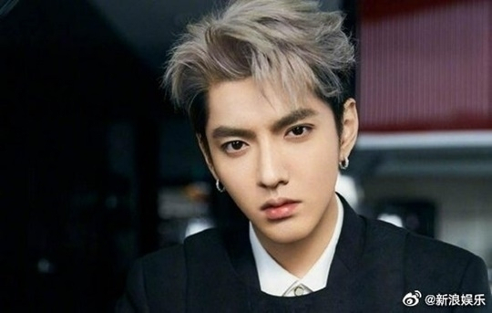 Kris Wu's Viral 'Prison Photo' Is Fake, Edited From 2015 Footage