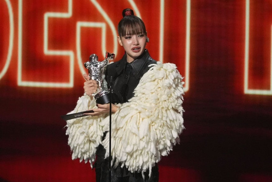 After 3 Best K-Pop Wins, Lisa Just Crossed Into MTV VMA Best Pop Territory