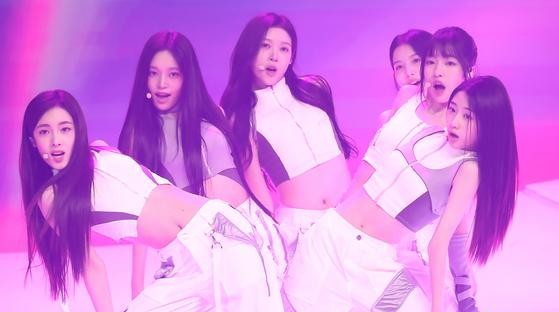 A2O LITE Debut With 9 Members and Synchronized Choreography at Kintex