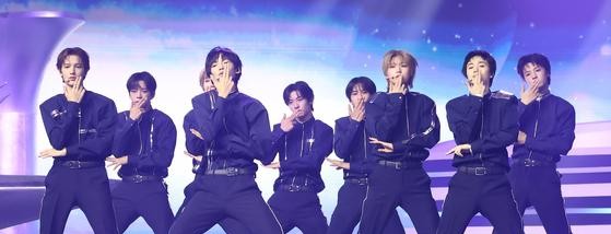 A2O SOUL Debut With 15 Members at KINTEX and Lead With SUPERSTAR