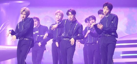 A2O SOUL Debut With 15 Members at KINTEX and Lead With SUPERSTAR