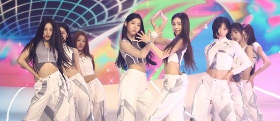 A2O LITE Debut With 9 Members and Synchronized Choreography at Kintex