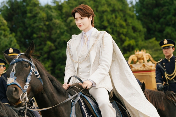Disney+ Bets on Shin Min-a and Lee Jong-suk to Carry a 2.97 Billion-View Romance Fantasy