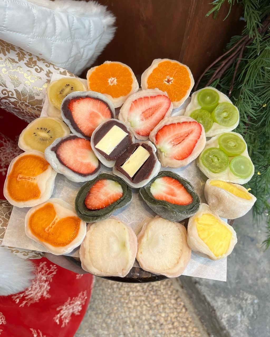Lines Form Before 8:30 a.m. for Seoul's Pizza Rice Cake. Here's What's Driving It