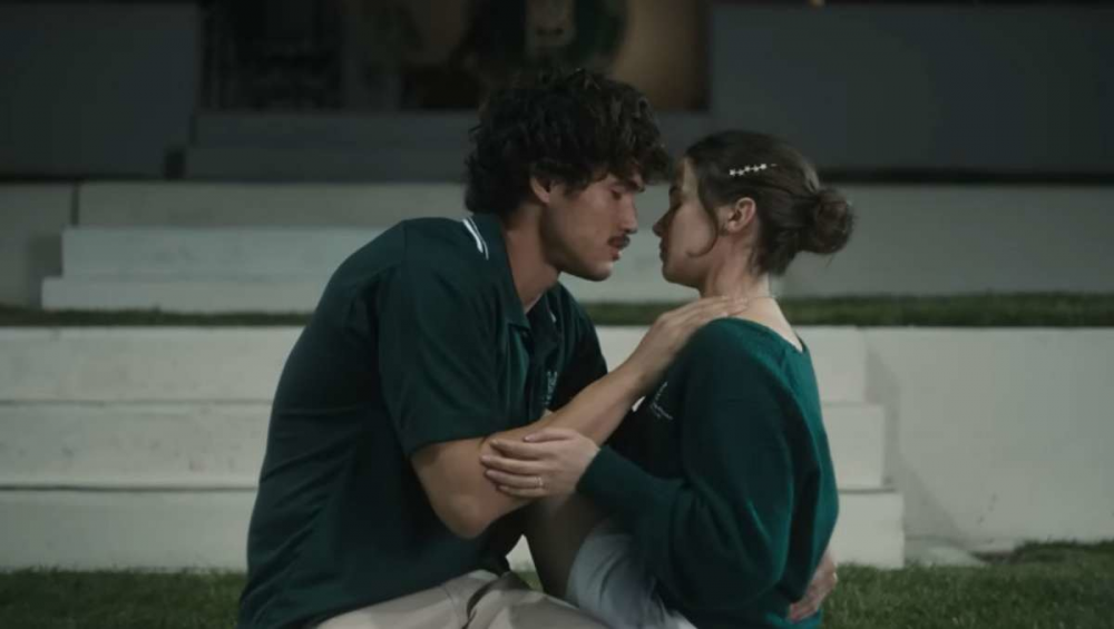 Netflix's BEEF Returns With Youn Yeo Jung and Song Kang Ho in a Darker, Relationship-Focused Season 2